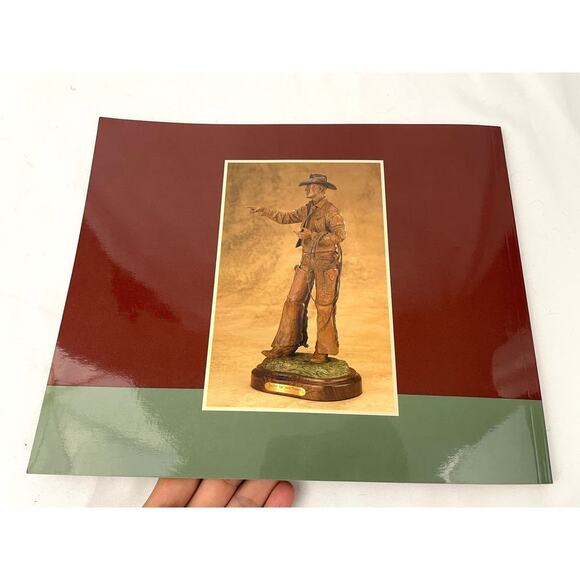 Cowboy Artists of America Paperback 39th Phoenix Art Museum 2004 First Edition - Picture 14 of 14